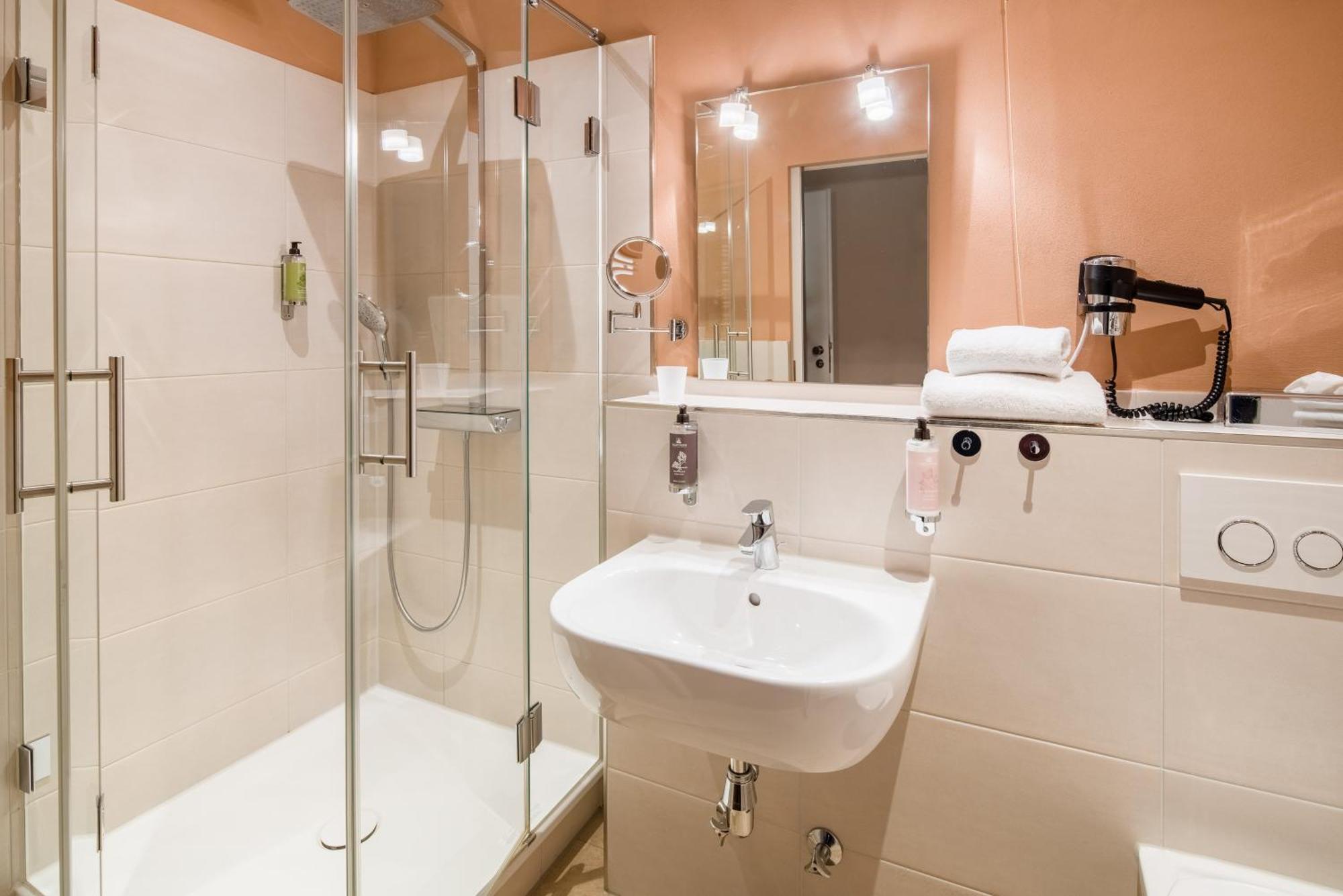 Gda Hotel Schwiecheldthaus Гослар Екстериор снимка